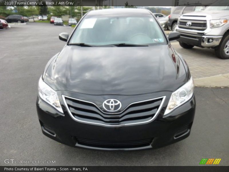 Black / Ash Gray 2010 Toyota Camry LE
