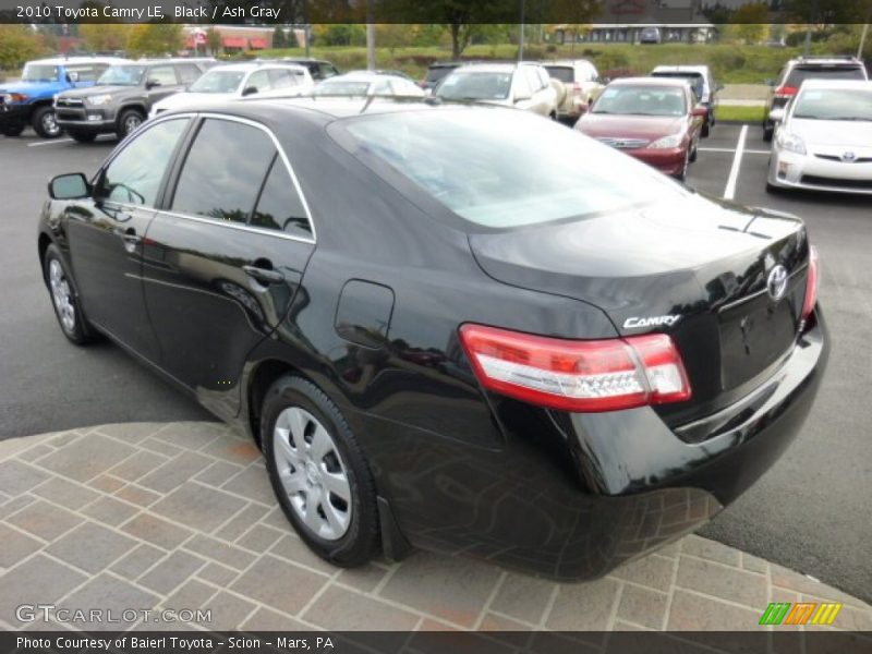 Black / Ash Gray 2010 Toyota Camry LE