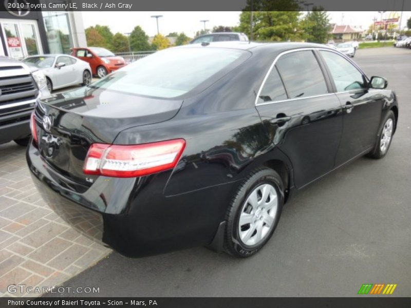 Black / Ash Gray 2010 Toyota Camry LE