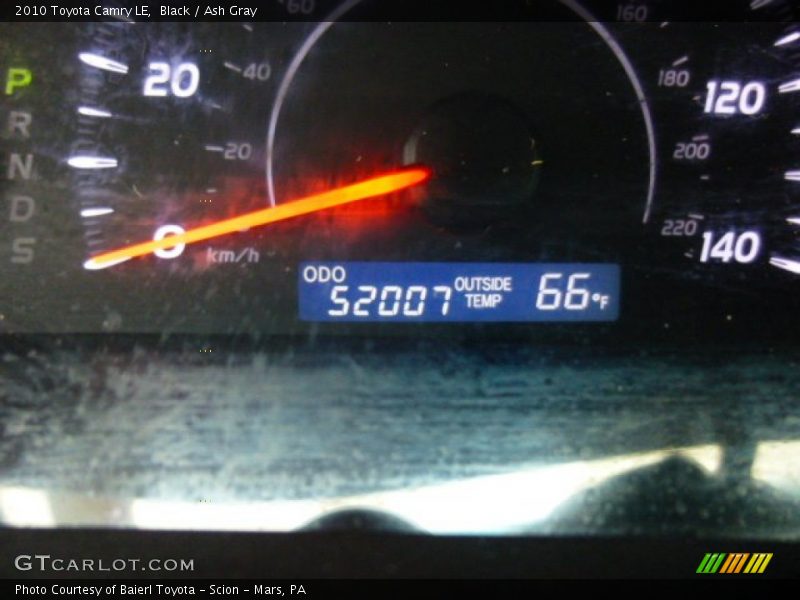 Black / Ash Gray 2010 Toyota Camry LE