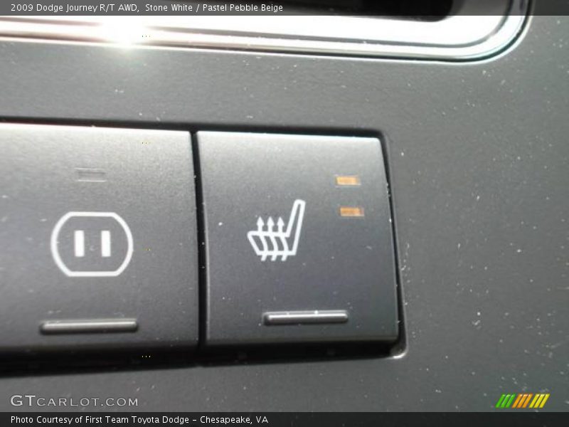 Stone White / Pastel Pebble Beige 2009 Dodge Journey R/T AWD