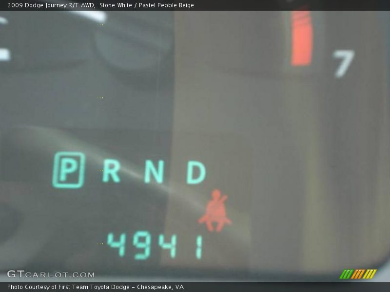 Stone White / Pastel Pebble Beige 2009 Dodge Journey R/T AWD