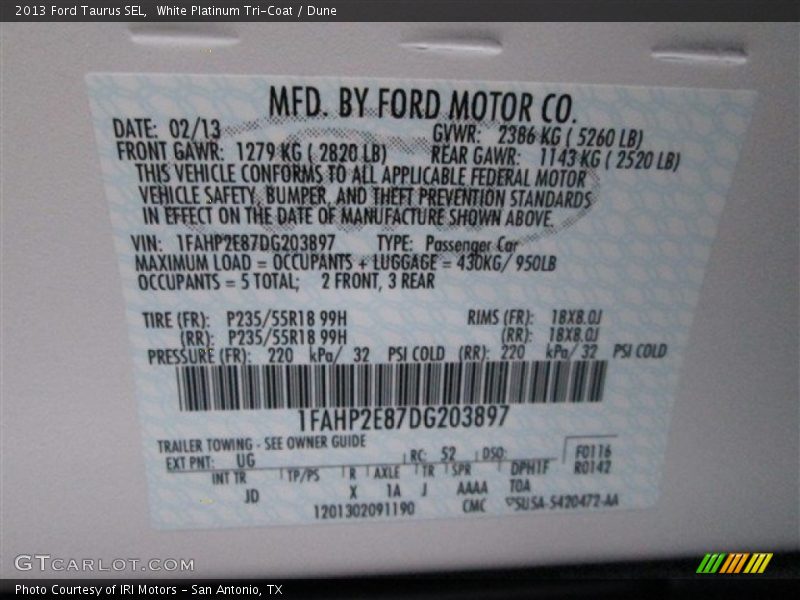 White Platinum Tri-Coat / Dune 2013 Ford Taurus SEL