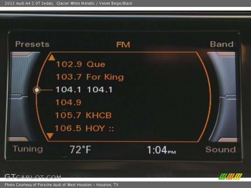 Glacier White Metallic / Velvet Beige/Black 2013 Audi A4 2.0T Sedan