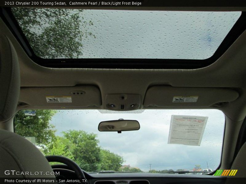 Cashmere Pearl / Black/Light Frost Beige 2013 Chrysler 200 Touring Sedan