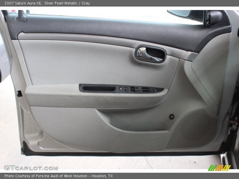 Silver Pearl Metallic / Gray 2007 Saturn Aura XE