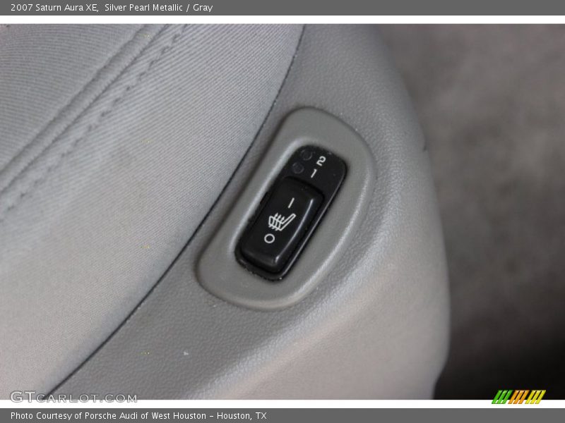 Silver Pearl Metallic / Gray 2007 Saturn Aura XE
