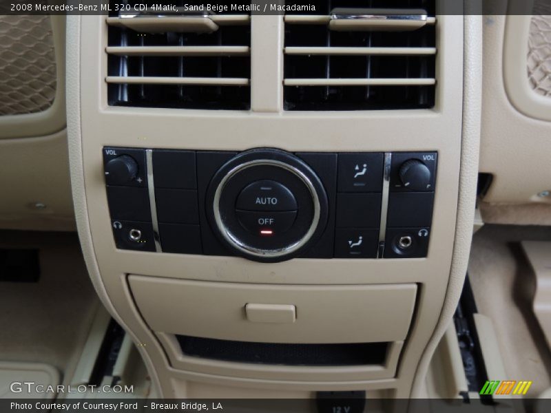 Sand Beige Metallic / Macadamia 2008 Mercedes-Benz ML 320 CDI 4Matic