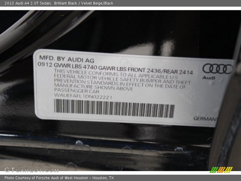 Brilliant Black / Velvet Beige/Black 2013 Audi A4 2.0T Sedan