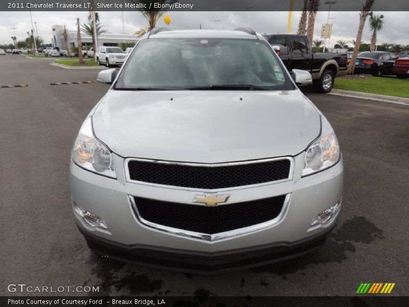 Silver Ice Metallic / Ebony/Ebony 2011 Chevrolet Traverse LT