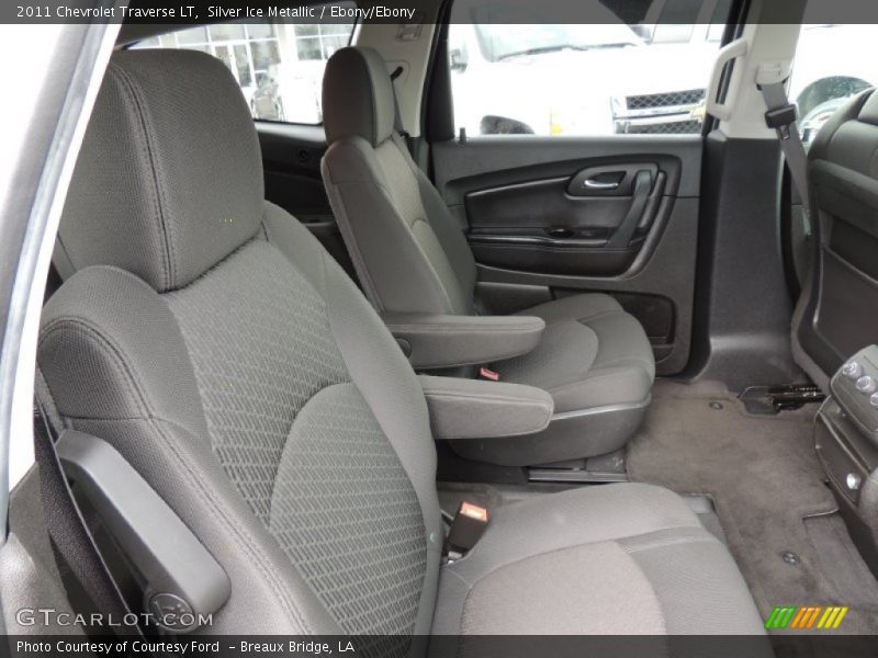Silver Ice Metallic / Ebony/Ebony 2011 Chevrolet Traverse LT