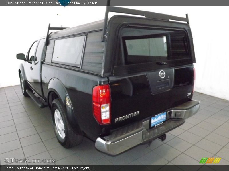 Super Black / Desert 2005 Nissan Frontier SE King Cab