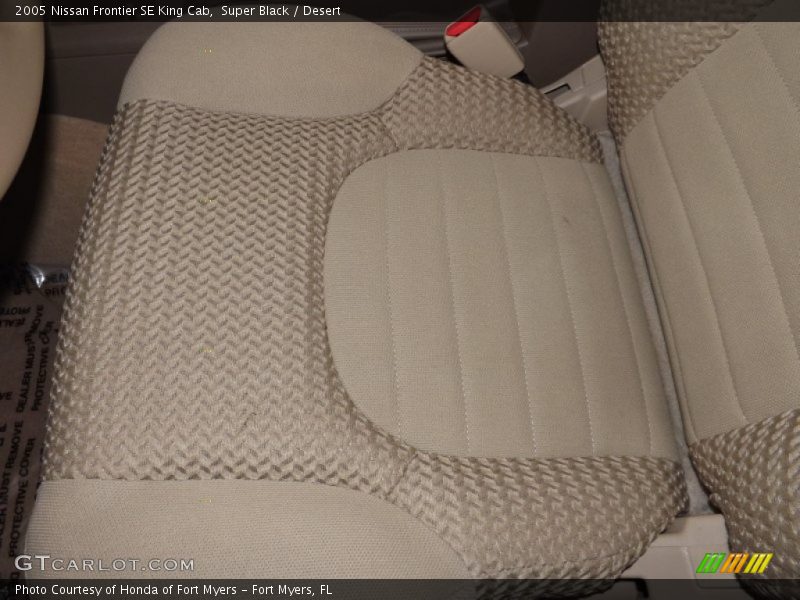 Super Black / Desert 2005 Nissan Frontier SE King Cab