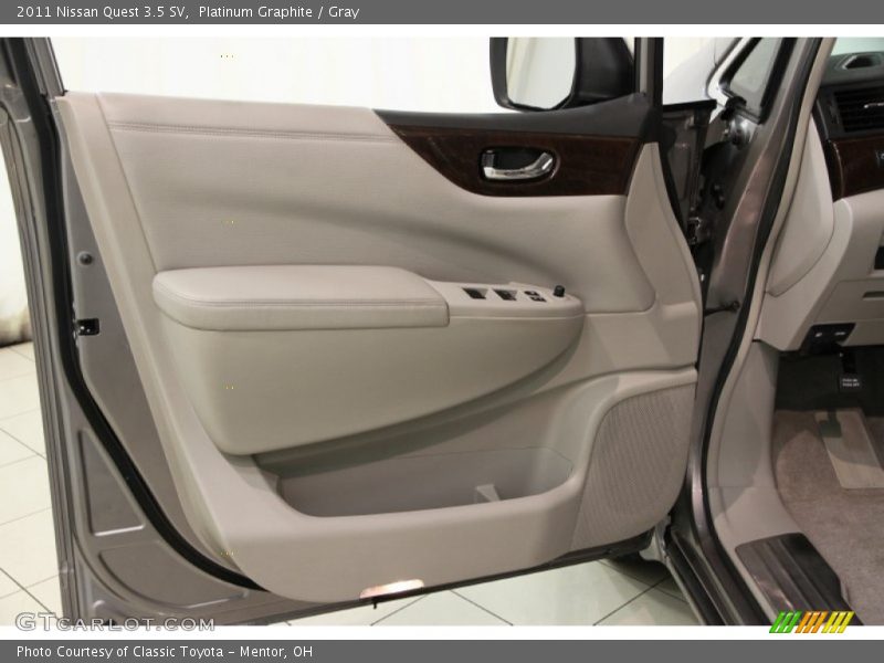 Platinum Graphite / Gray 2011 Nissan Quest 3.5 SV