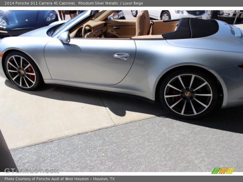 Rhodium Silver Metallic / Luxor Beige 2014 Porsche 911 Carrera 4S Cabriolet