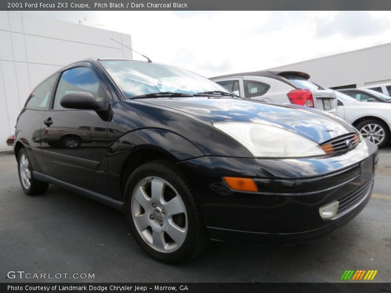 Pitch Black / Dark Charcoal Black 2001 Ford Focus ZX3 Coupe
