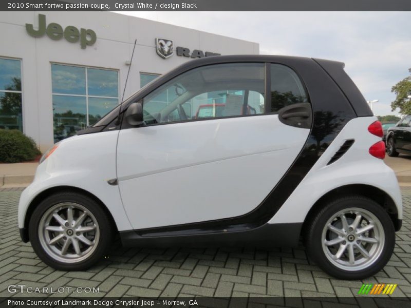 Crystal White / design Black 2010 Smart fortwo passion coupe