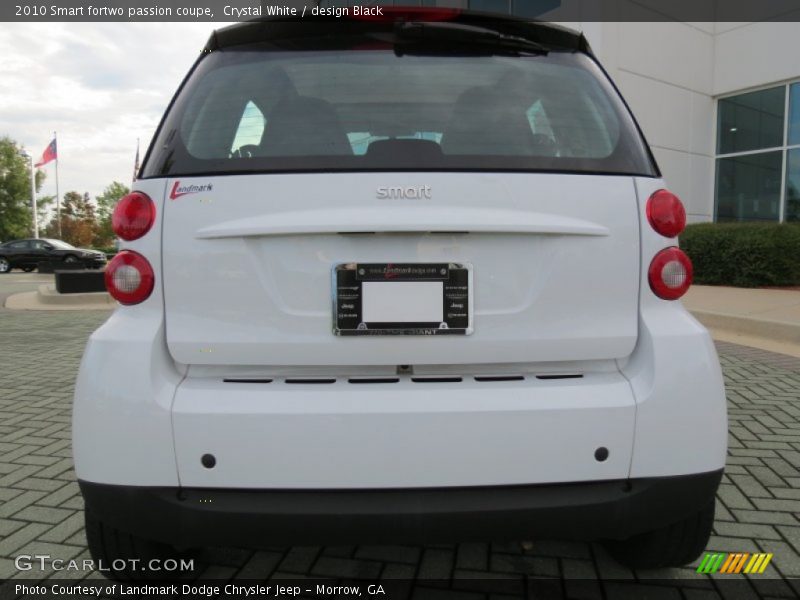 Crystal White / design Black 2010 Smart fortwo passion coupe