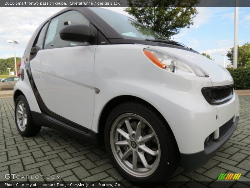Crystal White / design Black 2010 Smart fortwo passion coupe