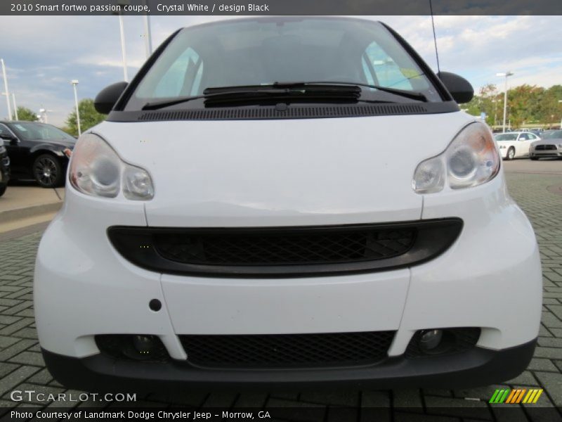 Crystal White / design Black 2010 Smart fortwo passion coupe