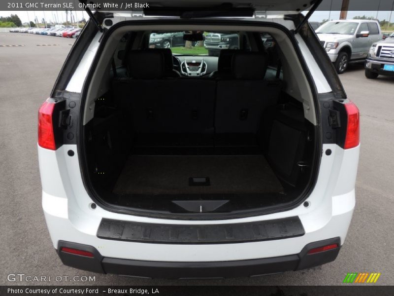 Olympic White / Jet Black 2011 GMC Terrain SLE