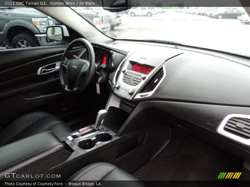 Olympic White / Jet Black 2011 GMC Terrain SLE