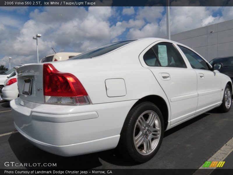 Ice White / Taupe/Light Taupe 2006 Volvo S60 2.5T