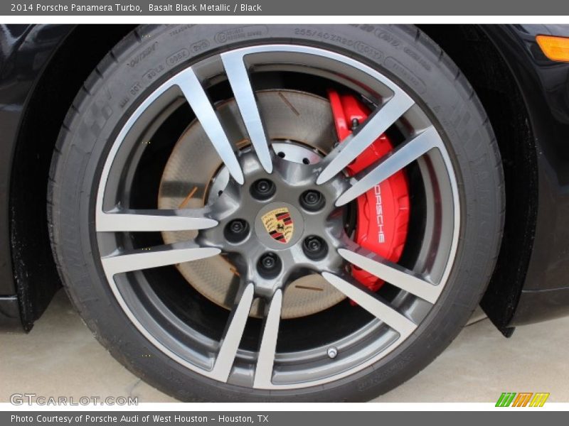 Basalt Black Metallic / Black 2014 Porsche Panamera Turbo