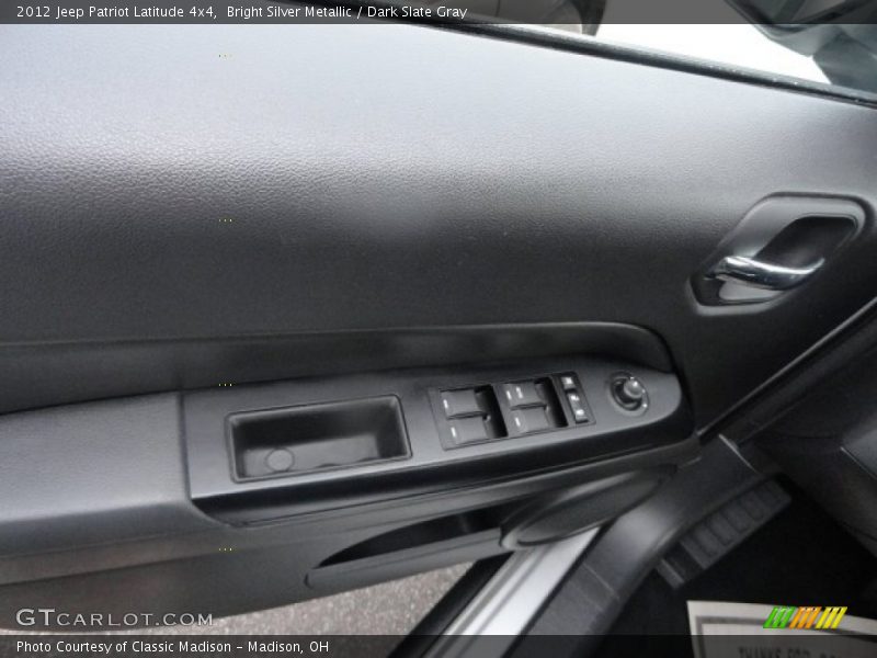 Bright Silver Metallic / Dark Slate Gray 2012 Jeep Patriot Latitude 4x4