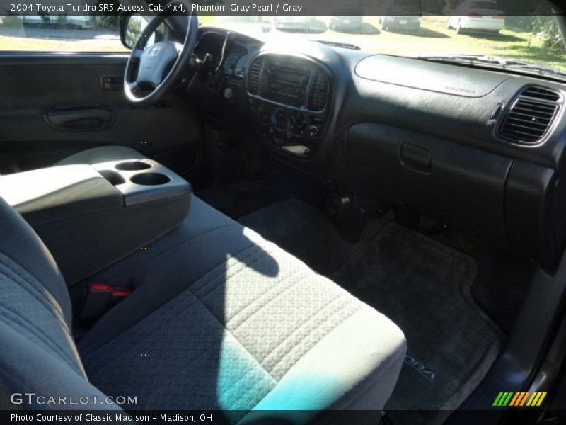 Phantom Gray Pearl / Gray 2004 Toyota Tundra SR5 Access Cab 4x4