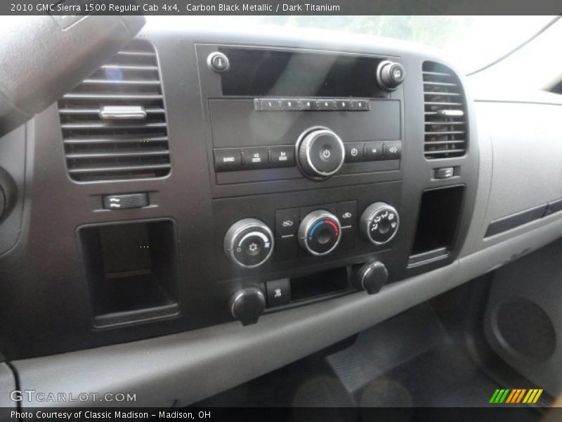 Carbon Black Metallic / Dark Titanium 2010 GMC Sierra 1500 Regular Cab 4x4