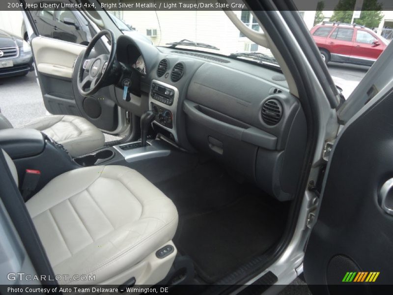 Bright Silver Metallic / Light Taupe/Dark Slate Gray 2004 Jeep Liberty Limited 4x4