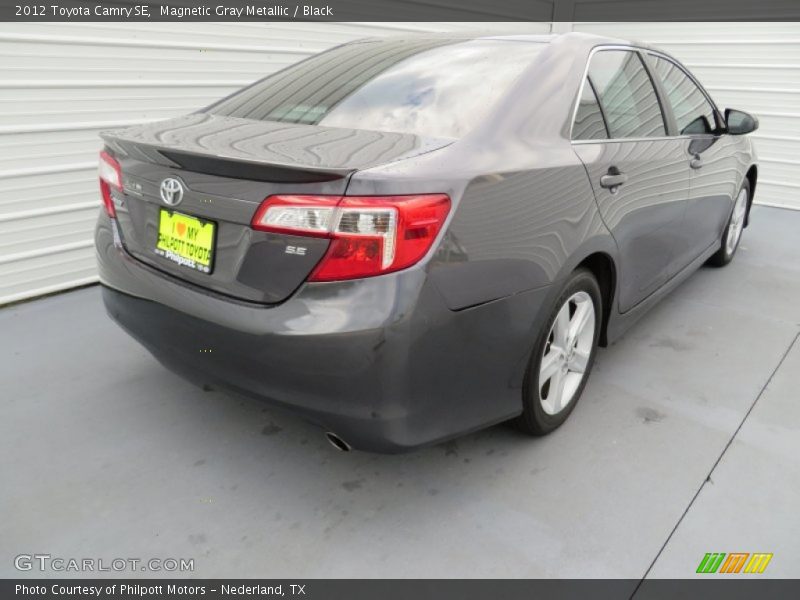 Magnetic Gray Metallic / Black 2012 Toyota Camry SE