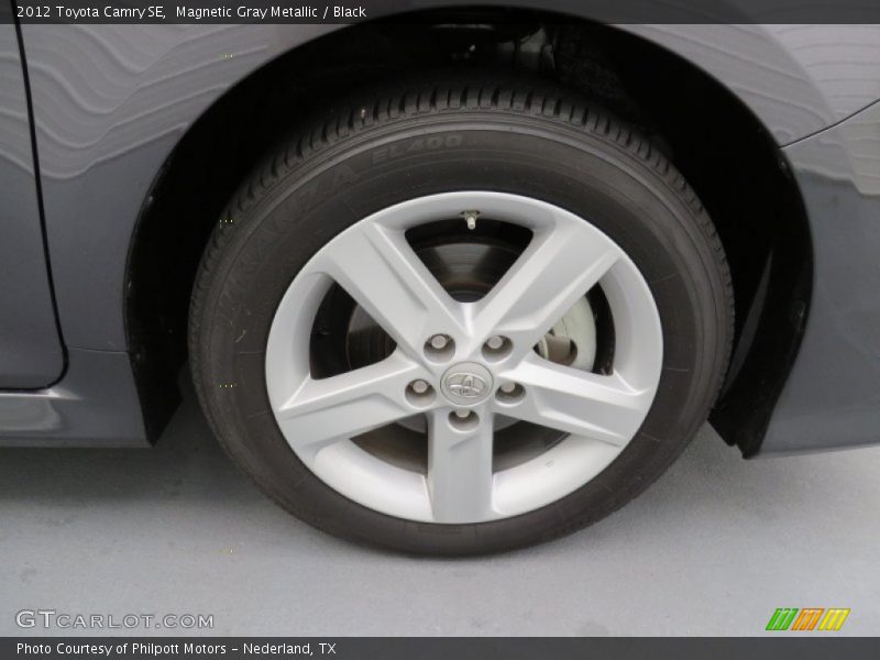 Magnetic Gray Metallic / Black 2012 Toyota Camry SE