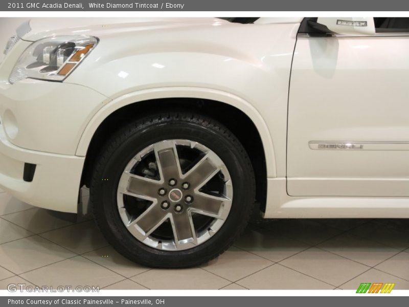 White Diamond Tintcoat / Ebony 2011 GMC Acadia Denali