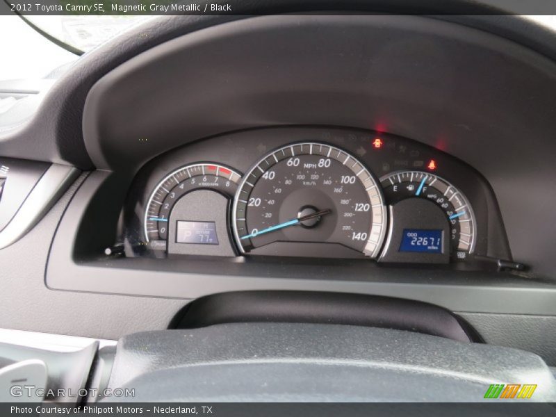 Magnetic Gray Metallic / Black 2012 Toyota Camry SE