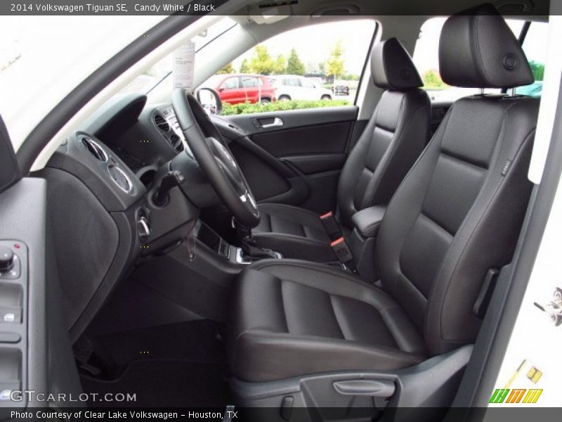 Candy White / Black 2014 Volkswagen Tiguan SE
