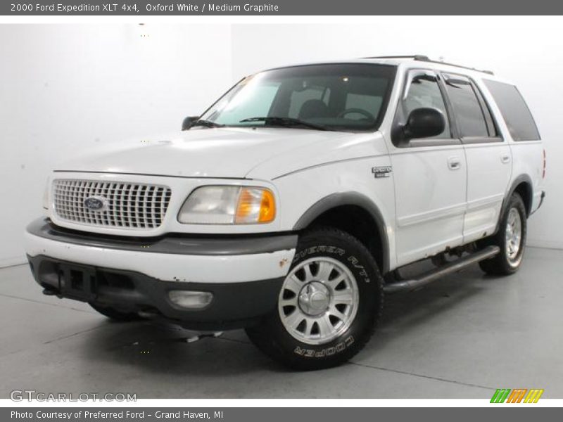 Oxford White / Medium Graphite 2000 Ford Expedition XLT 4x4