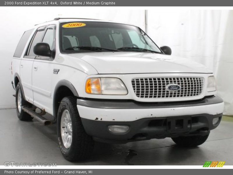 Oxford White / Medium Graphite 2000 Ford Expedition XLT 4x4