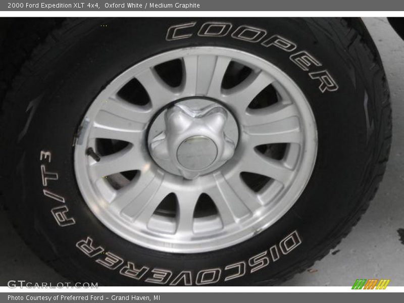 Oxford White / Medium Graphite 2000 Ford Expedition XLT 4x4