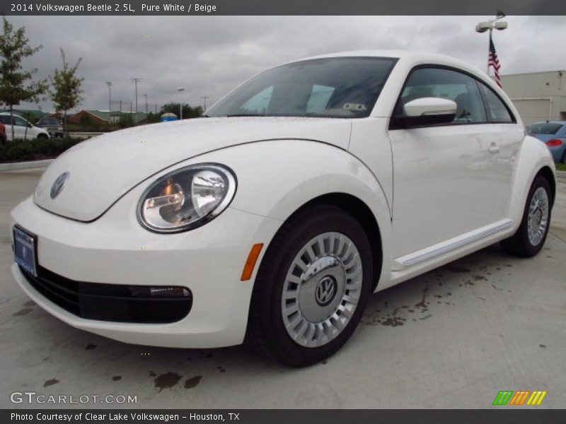 Pure White / Beige 2014 Volkswagen Beetle 2.5L