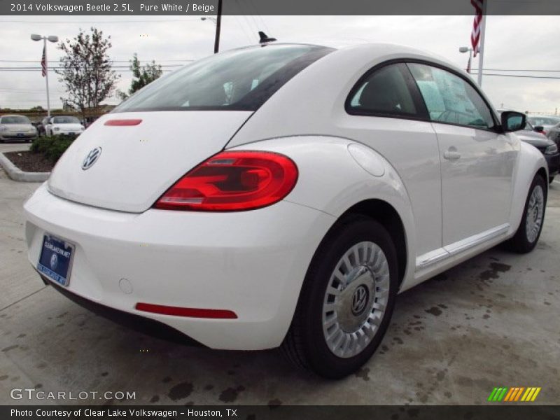 Pure White / Beige 2014 Volkswagen Beetle 2.5L