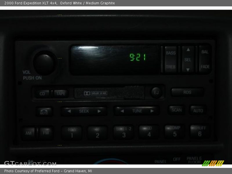 Oxford White / Medium Graphite 2000 Ford Expedition XLT 4x4
