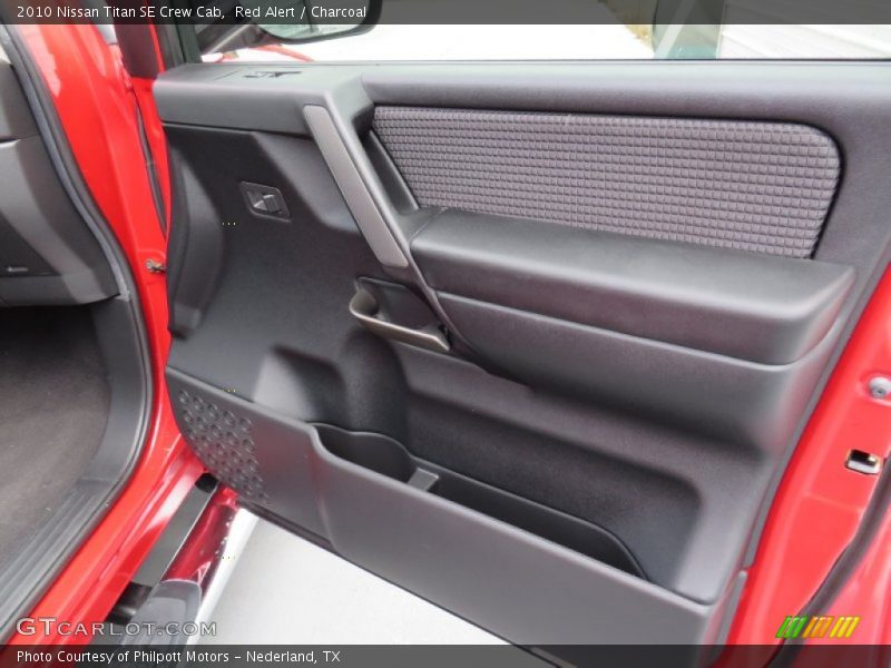 Red Alert / Charcoal 2010 Nissan Titan SE Crew Cab