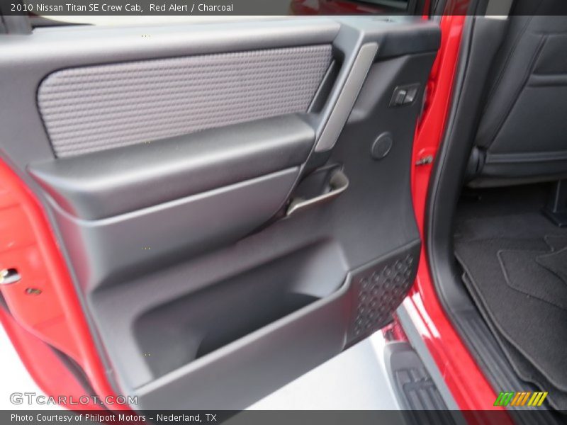 Red Alert / Charcoal 2010 Nissan Titan SE Crew Cab