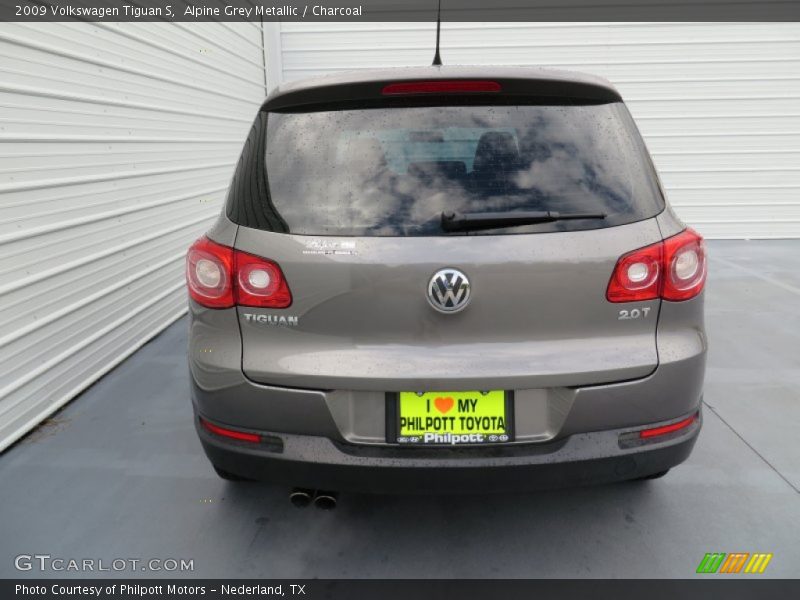 Alpine Grey Metallic / Charcoal 2009 Volkswagen Tiguan S