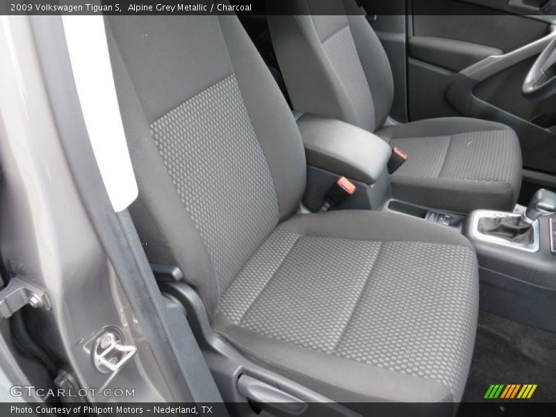 Alpine Grey Metallic / Charcoal 2009 Volkswagen Tiguan S