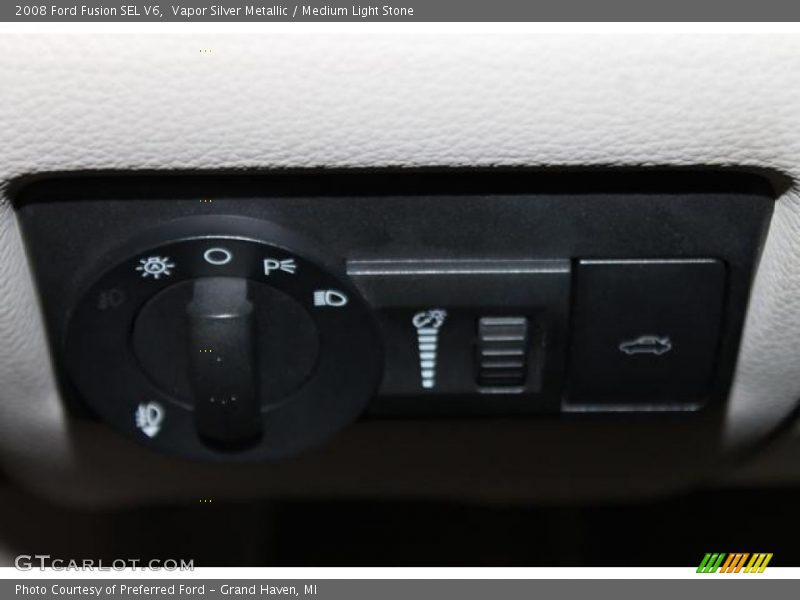 Vapor Silver Metallic / Medium Light Stone 2008 Ford Fusion SEL V6