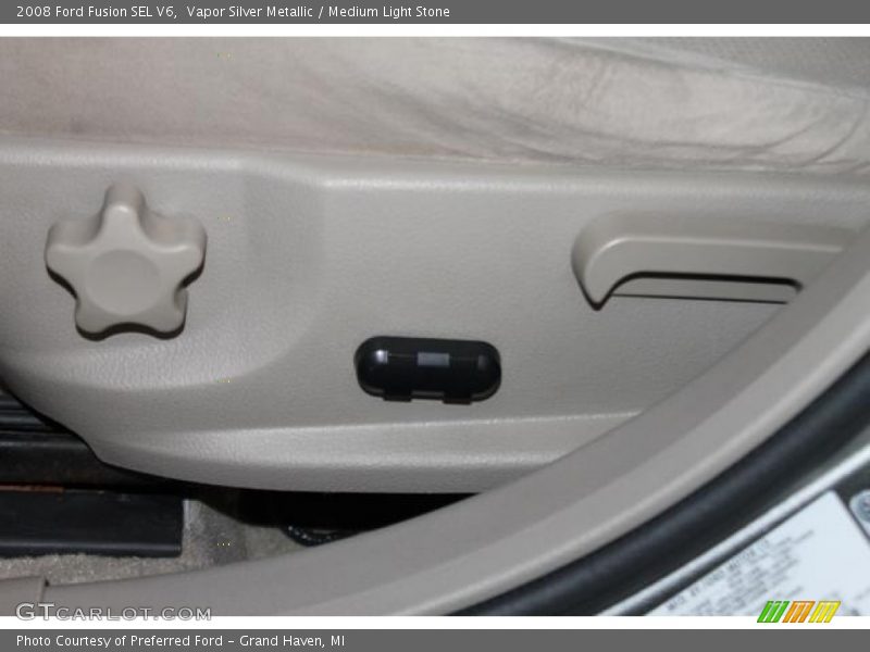 Vapor Silver Metallic / Medium Light Stone 2008 Ford Fusion SEL V6