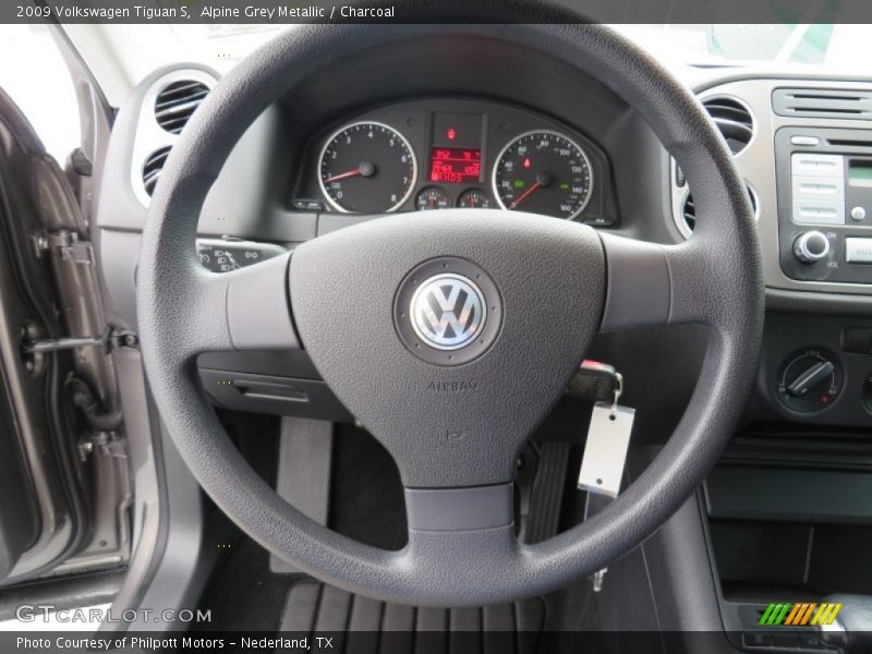 Alpine Grey Metallic / Charcoal 2009 Volkswagen Tiguan S